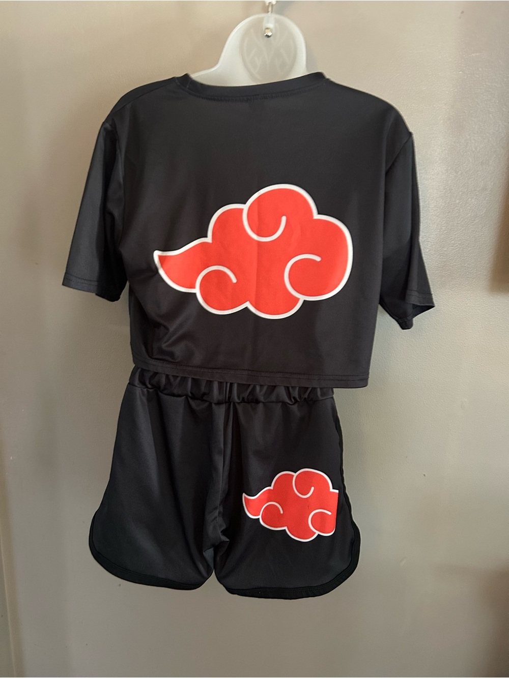 Naruto-themed Akatsuki cloud pajama 2 piece set black/red - Picture 7 of 14